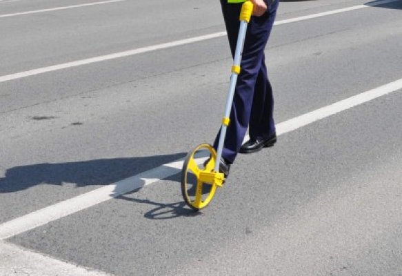 Două accidente rutiere pe Soveja, la un interval de 10 minute